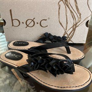 BOC "Adney" Flat Sandal-Black Leather Floral